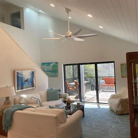 Gorgeous 3 Bedroom Home In The Dunes Sleeps 8